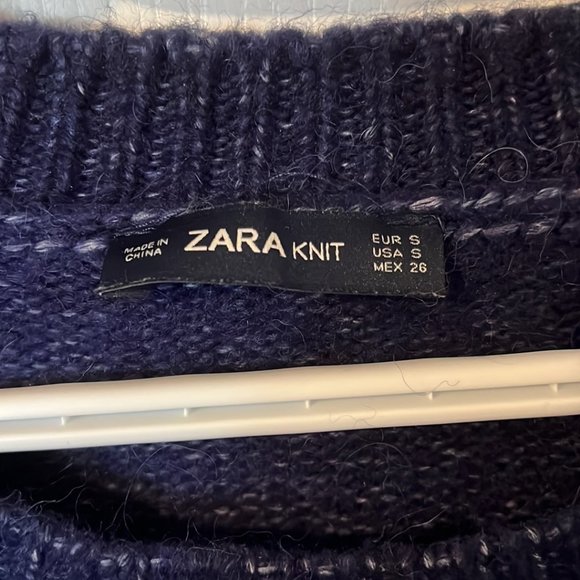 Zara navy blue oversize pompom sweater - Picture 2 of 2